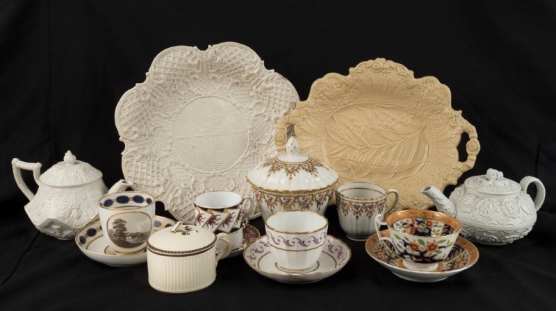 Antique English porcelain tea ware including salt glazed teapots and serving dishes, Wedgwood and New Hall, 18th/19th century, (15 items), the largest serving plate 28cm wide