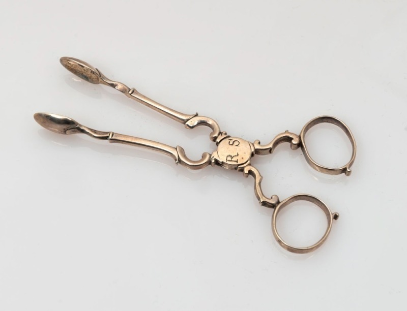 Antique 18th century CHANNEL ISLANDS silver sugar nips, circa 1770, engraved "R.S.", 12.cm long, 33 grams