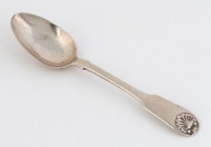 WILLIAM PARK Colonial Australian silver fiddle pattern spoon with shell top, circa 1840s, stamped "W.P." with Queen's head, date letter "S", leopard's head and lion passant, 14.7cm long, 30 grams