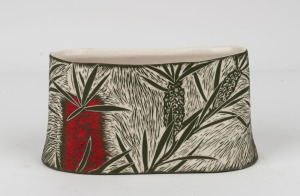 CATHY FRANZI "Netted Bottle Brush" porcelain, engobe, sgraffito and glaze vase, signed "C. Franzi, Netted Bottle Brush", 12cm high, 24.5cm wide