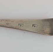 Thirteen assorted antique CHANNEL ISLANDS silver teaspoons, 19th century, ​​​​​​​the largest 14cm long, 156 grams total - 4