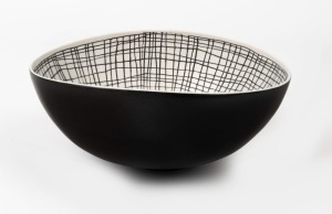 LOUISE BOSCACCI porcelain bowl with web interior, signed "Boscacci 2003" with exhibition gallery No.1, ​​​​​​​9.5cm high, 22cm wide