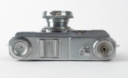 ZEISS IKON: Contax II 543/24 rangefinder camera [#G.6398], c. 1936, with Sonnar 50mm f2 lens [#1886757]. - 4