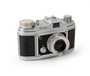 FINETTA-WERK SARABER: Black-leather Hanimar viewfinder camera [#093309], c. 1953, with Finetar 45mm f2.8 lens.