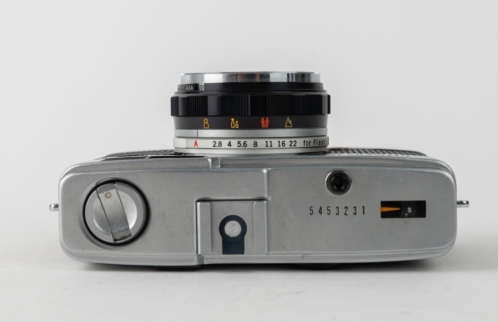 OLYMPUS: 1985 Olympus Trip 35 compact camera [#5453231], in chrome