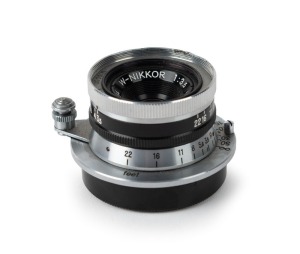 NIPPON KOGAKU: Post-war Leica thread mount W-Nikkor 35mm f3.5 rangefinder lens [#440954], c. 1952, with rear cap.