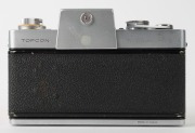 TOKYO KOGAKU: Topcon RE Super SLR camera [#4608431], c. 1963, in chrome with RE.Auto-Topcor 58mm f1.8 lens [#9901858]. - 3