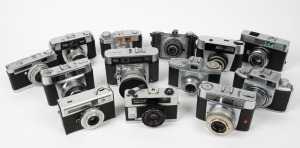 VARIOUS MANUFACTURERS: Thirteen black-and-chrome viewfinder and rangefinder cameras - one Agfa Iso-Rapid IF, one Detrola Corporation Detrola G, one Foto-Quelle Revue Electronic C, one Halina Paulette, one Hanimex Holiday 35, one Hoei Howay 35, one Iloca E