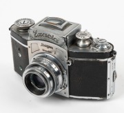 IHAGEE: Pre-war Kine Exakta I&nbsp;SLR camera [#547088], c. 1937, with Xenar&nbsp;50mm f2.8 lens [#1296369]. - 2