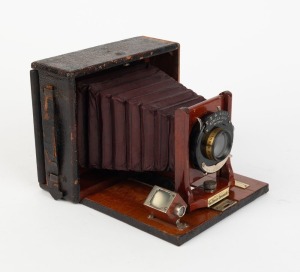 SENECA: 4x5 Seneca folding plate camera, c. 1910, with Seneca Duo dustproof shutter.