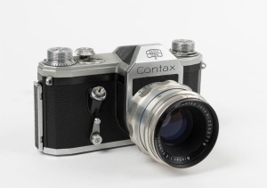 PENTACON: Contax D SLR camera [#20859], c. 1952, with Biotar T 58mm f2 lens [#3542778].