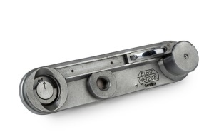 LEITZ: SCNOO rapid-winder baseplate for Leica IIIb, c. 1935, in chrome.