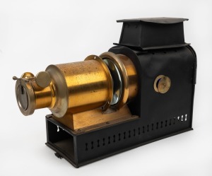 UNKNOWN: Brass and tin helioscopic Magic Lantern, likely Walter Tyler, c. 1890s, with lens in excellent condition.