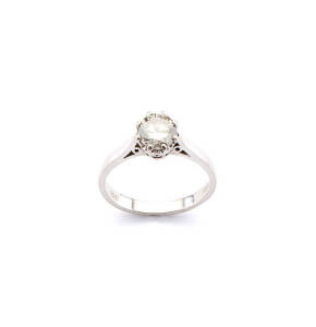 RING: 18ct white gold solitaire diamond ring.