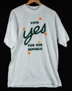 Vote Yes For Our Republic. Long sleeved T-shirt advocating a &lsquo;yes&rsquo; vote during the 1999 referendum on whether Australia should become a republic.