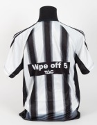 Collingwood black-and-white-striped training top/T-shirt,&nbsp;circa 2005-08. With &lsquo;Wipe Off 5 TAC&rsquo; in black bar across middle, adidas logo top right, Collingwood logo top left. - 3