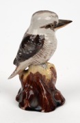 GRACE SECCOMBE pottery statue of a kookaburra on tree stump, incised "Grace Seccombe, N.S.W.", 13cm high - 4
