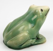 BENDIGO POTTERY green glazed frog, 13cm high, 19cm long - 4