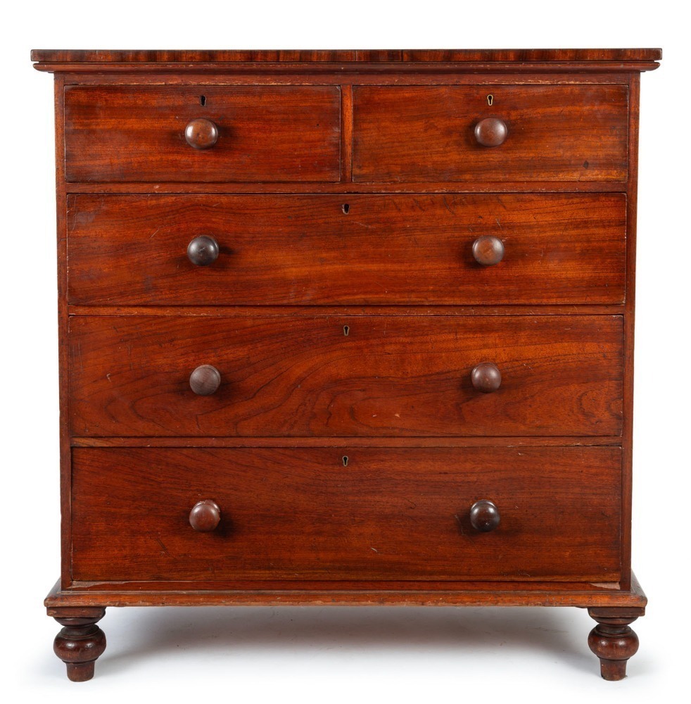 DEBNEY (attributed) Colonial chest of five graduated drawers