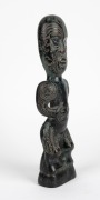 Maori Tiki statue, cast bronze with paua shell eyes, New Zealand origin, 20th century, ​​​​​​​36cm high - 2