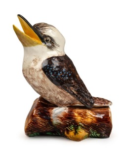 GRACE SECCOMBE impressive pottery kookaburra statue with open beak, incised "G. S. Aus.", ​​​​​​​19cm high