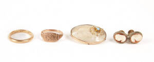 ANTIQUE JEWELLERY: Wedding band and signet ring; Spider brooch; 9ct cameo earrings.&nbsp;&nbsp;