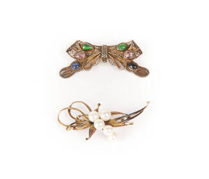 BROOCHES: Filigree silver butterfly set with coloured stones and a pearl set floral brooch stamped 9ct.