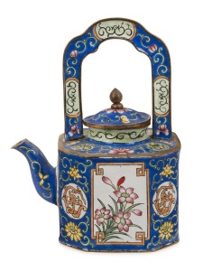 An antique Beijing enamel teapot, 18th/19th century,&nbsp; ​​​​​​​13.5cm high&nbsp;