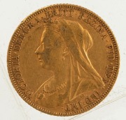 &nbsp;1900 Sovereign, Veiled head, St. George reverse, VF. - 2