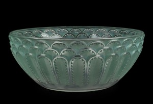LALIQUE "JAFFA" French Art Deco glass bowl with green stained finish, circa 1932, acid etched mark "R. LALIQUE", 6.5cm high, 16cm diameter