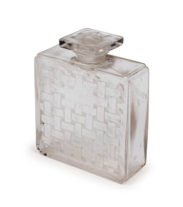 LALIQUE "HELIOTROPE" French glass perfume bottle, designed for HOUBIGANT in 1919, impressed "LALIQUE", 8cm high