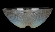LALIQUE "COQUILLES" French opalescent glass bowl, stamped "R. LALIQUE, FRANCE", 8cm high, 21cm diameter - 2