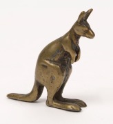 Two cast metal kangaroo statues, 19th/20th century, 12cm and 9cm high - 4