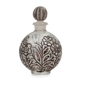 A vintage French Art Deco glass perfume bottle of spherical form with floral decoration and original brown stained finish, circa 1920s, 5.5cm high