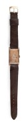 A vintage aperture dial gent's wristwatch in 9ct rose gold case with 15 jewel manual wind Swiss made movement, circa 1930s, 2.3cm wide including crown