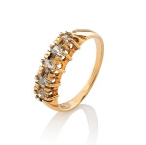 A 15ct gold ring, set with five old European cut diamonds (approximately 1ct total), with accompanying Certificate of Valuation by Ken Penfold Jeweller of Brisbane, ($3,600), 3.6 grams total
