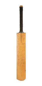 SIGNED BODYLINE CRICKET BAT: Full size "William Lindop - J.Ryder" Cricket Bat, decorated on reverse with kangaroo & lion, and signed by 1932-33 Australia, 1932-33 England 'Bodyline' team, 1939-40 Victoria, 1965-66 England, 1965-66 Australia; and on front 