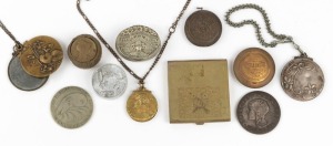 Assorted Art Deco and Art Nouveau French pocket compacts and mirrors, 19th and 20th century, (11 items), the largest 7.5cm wide