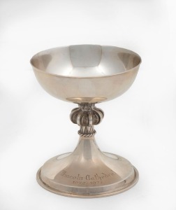 LINCOLN CATHEDRAL commemorative English sterling silver offering chalice, engraved "Lincoln Cathedral 1072-1972", note: this is a copy of Archbishop Gravesend’s chalice. 10.5cm high, 176 grams