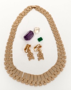 Three assorted loose cut stones, together with a silver and gilt finish necklace and earrings