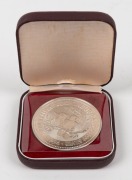 THE AUSTRALIAN KOOKABURRA&nbsp; 2oz. 999 SILVER 1994 coin, mint in original box of issue, 50mm.