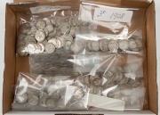 1910 - 1936 accumulation in packets; unsorted for condition or varieties. (850g),