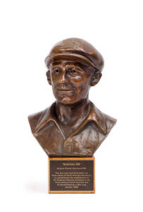 DON BRADMAN BUST: "Bradman 99" bust by sculptor Stanley Hammond MBE, numbered 91/99, bronze on wooden base, 32cm tall. Commissioned by the State Library of South Australia Foundation, for Sir Donald Bradman's 90th year in 1998.