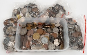 344 · All world coins in medium-sized box; noted G.B. Europe, Asia, etc. Over 6.5kg.