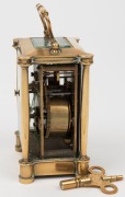 An antique French brass cased carriage clock with key, 19th/20th century, 15cm high overall - 2