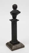 An antique figural desk thermometer, cast bronze and hard stone, 19th century, 22.5cm high - 3