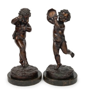 A pair of antique French bronze putti statues with marble bases (loose), 19th century, 24cm high