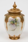ROYAL WORCESTER English porcelain lidded vase with hand-painted rose decoration, signed "HUNTLEY", 20th century, black factory mark to base, ​​​​​​​15cm high - 3
