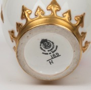 ROYAL WORCESTER English porcelain lidded vase with hand-painted rose decoration, signed "HUNTLEY", 20th century, black factory mark to base, ​​​​​​​15cm high - 4