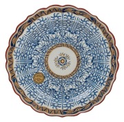 DR WALL WORCESTER blue and white porcelain cabinet plate with burgundy rim and gilded highlights, 18th century, blue crescent mark to base, ​​​​​​​22.5cm wide